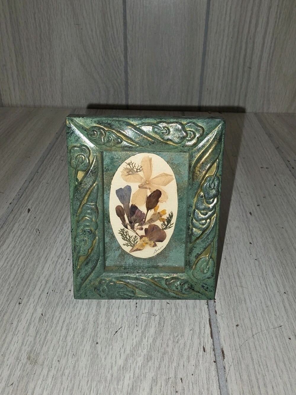 Vintage Pressed Dried Flowers Miniature Picture Cottagecore Decor Boho